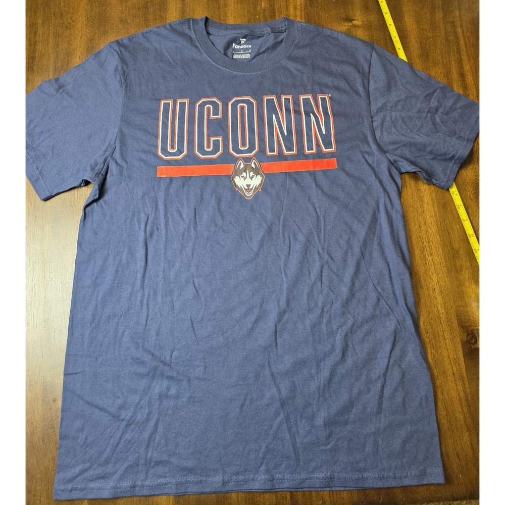 Fanatics UConn Huskies T-Shirt Mens Large Navy Blue NCAA Basketball Football